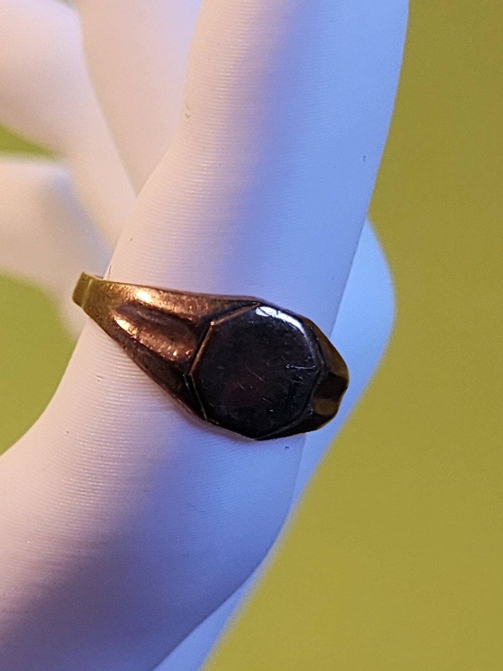 Antique Men's/Women's Gold Signet Ring.